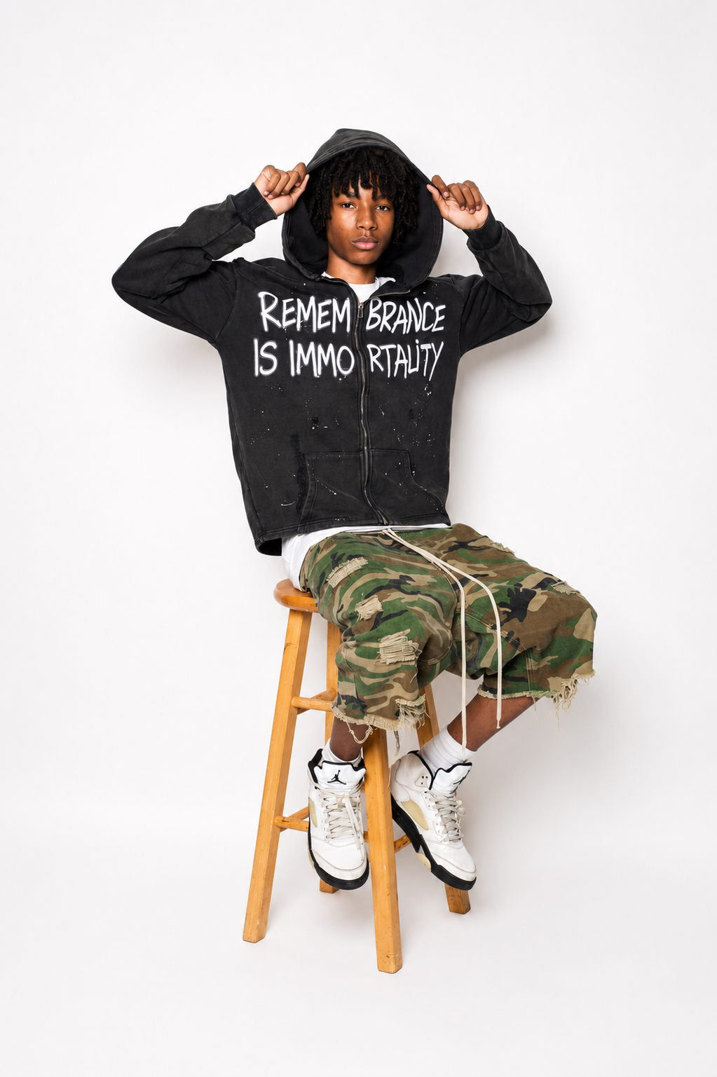 VNTG LGCY ZIP UP HOODIE