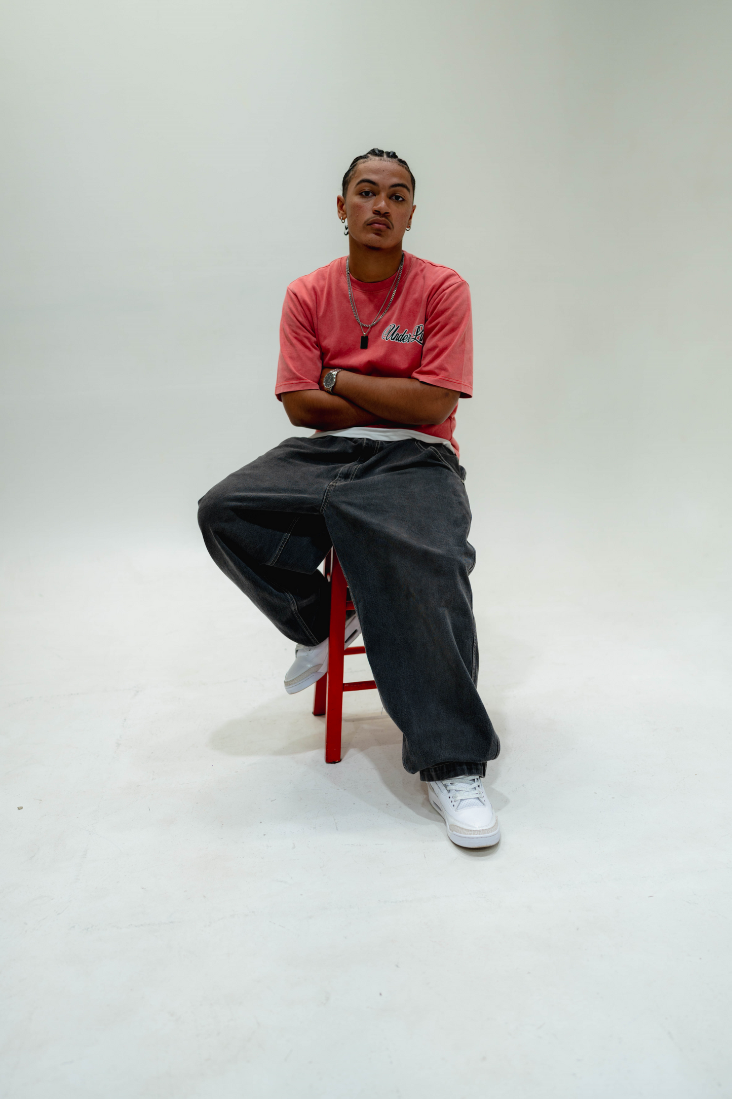 RED MARK WHAT MATTERS TEE