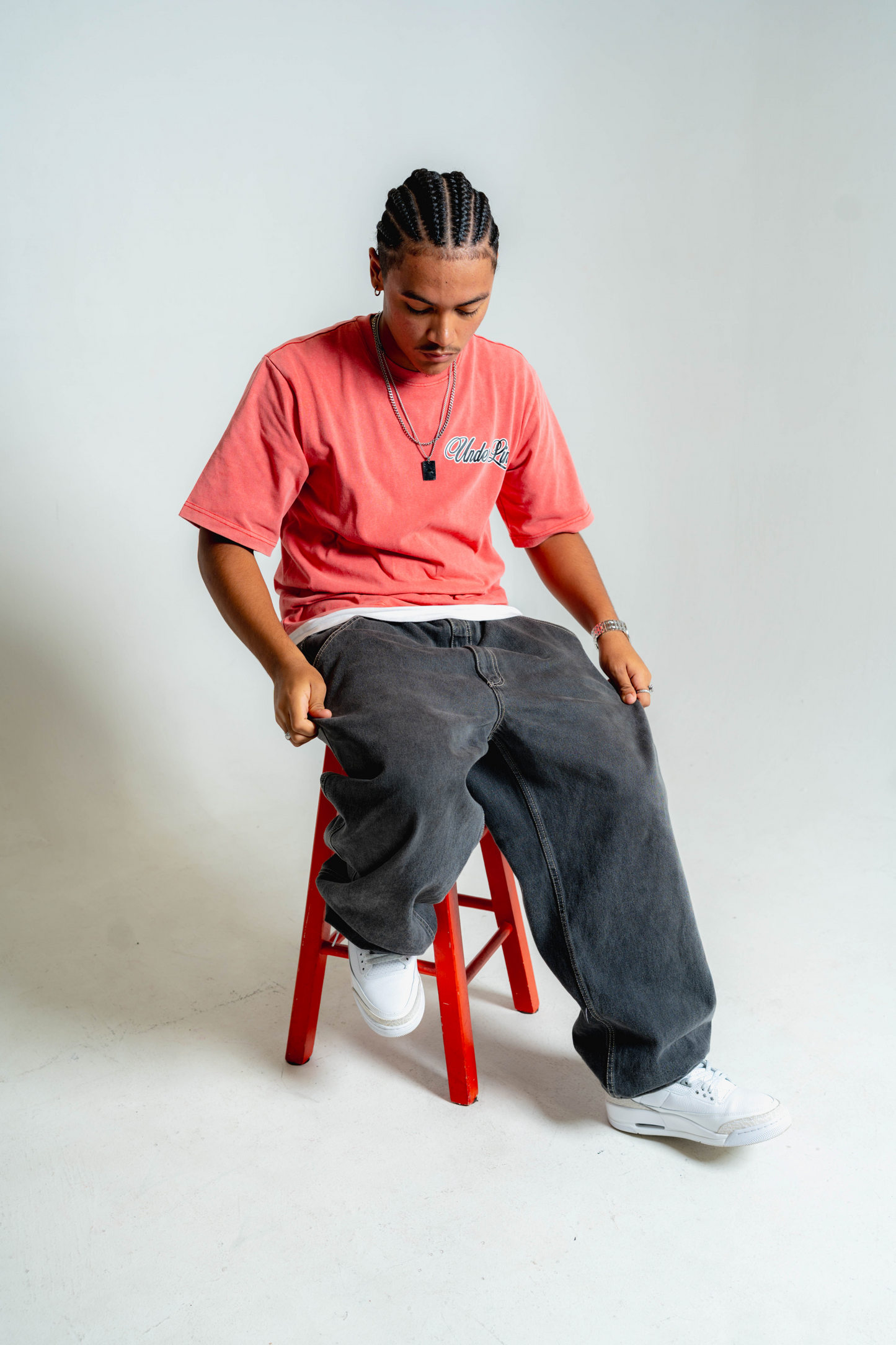 RED MARK WHAT MATTERS TEE